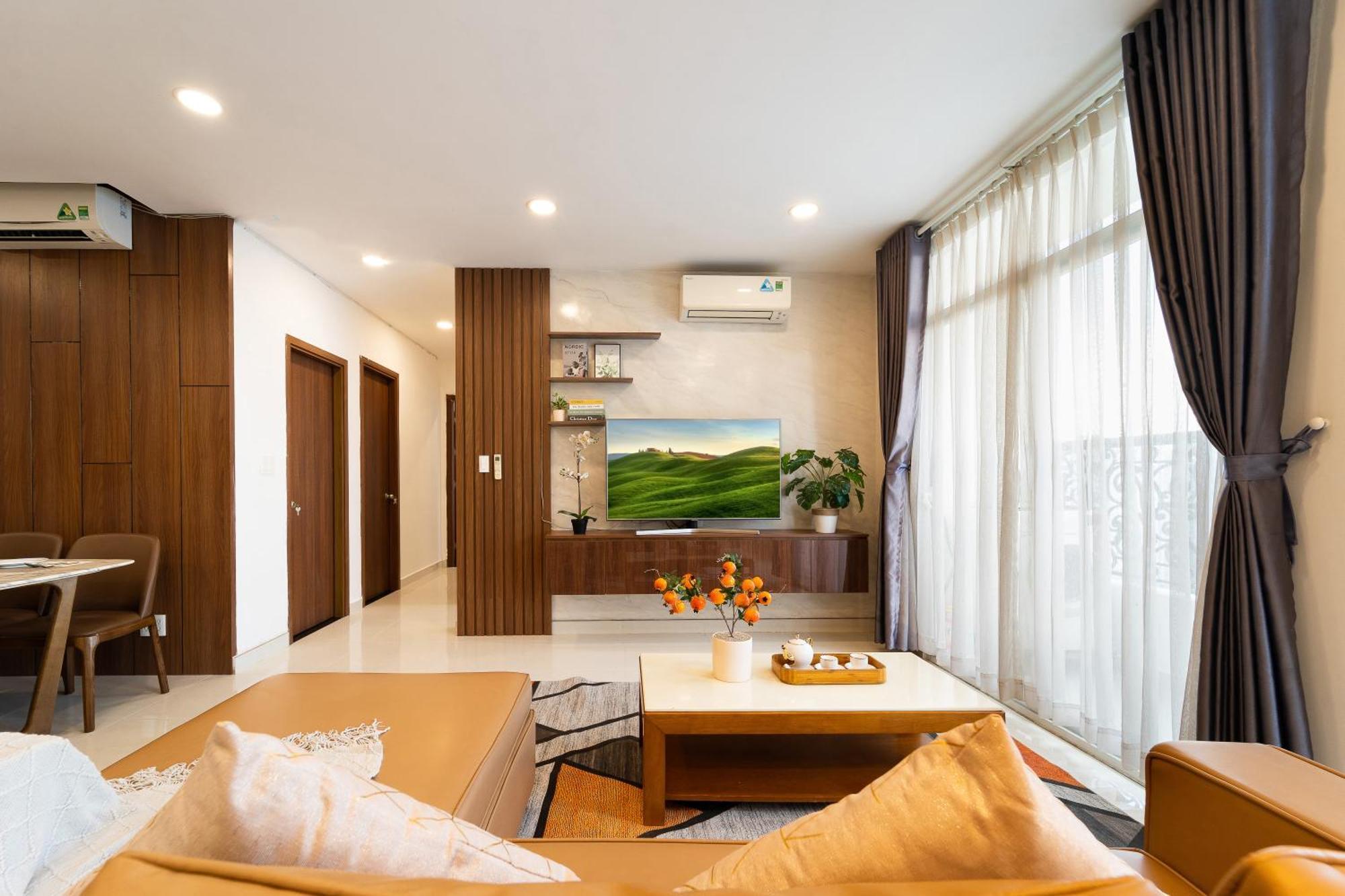 Spacious 4br Apat At Saigon Centre With Pool, Supermarket, View Apartamento *
